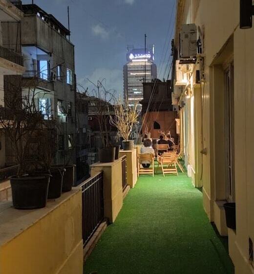 اتاق سوپریور سه تخته, Nitocrisse