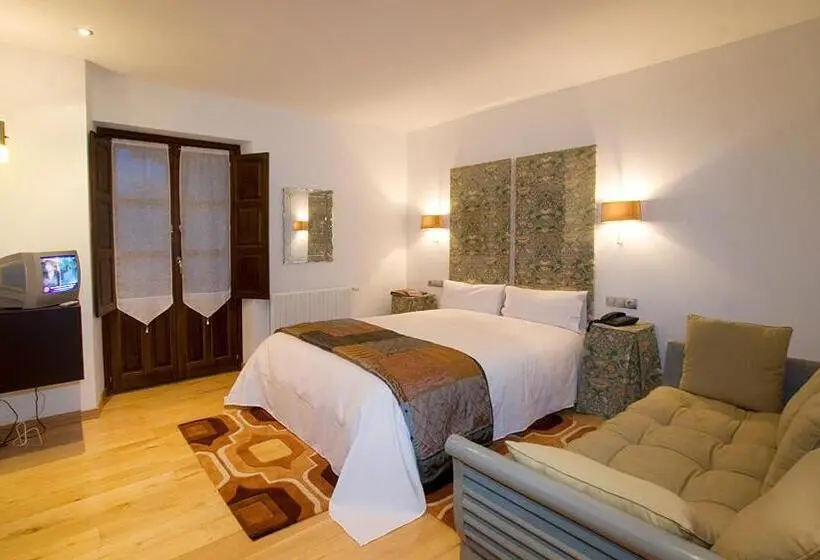 スタンダードルーム, Y Apartamentos Rurales L Anceo