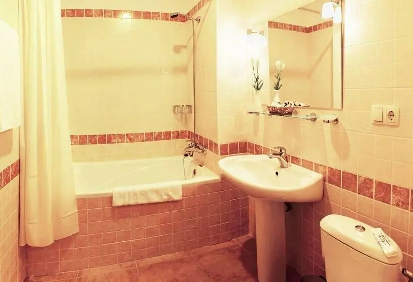 اتاق استاندارد, Wellotel Odessa