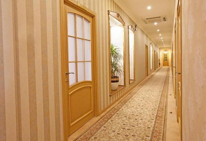 اتاق استاندارد, Wellotel Odessa