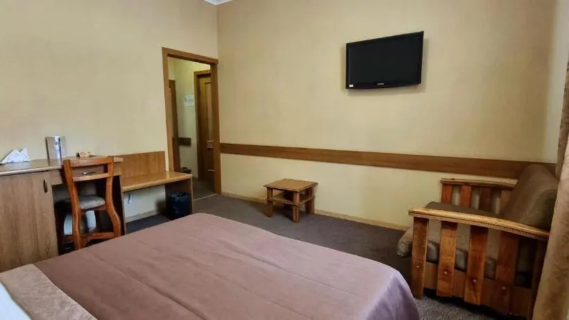 اتاق استاندارد سه نفره, Wellotel Odessa