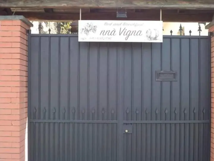 デラックスルーム, B&b Nna'vigna