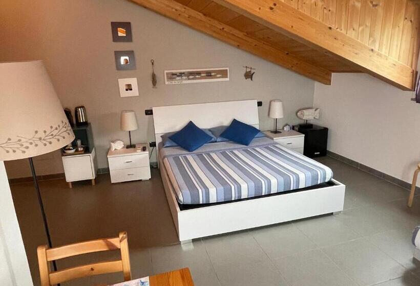 اتاق استاندارد با تخت بزرگ, Ca' Di Bianca