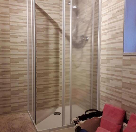 Номер Стандарт Трехместный, Bed And Breakfast Ca D'pandin