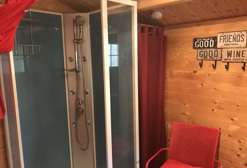 בקתת חדר, Mas De La Pinède Ex Les Arbousiers