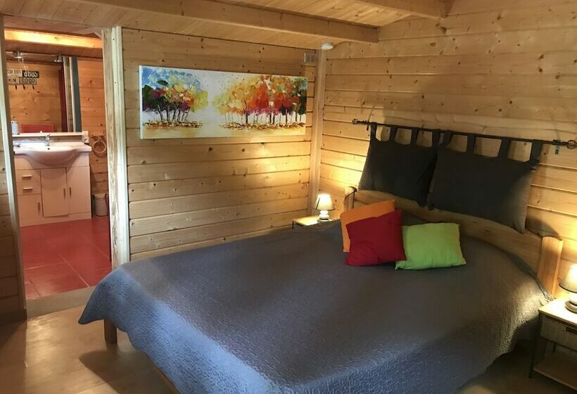 בקתת חדר, Mas De La Pinède Ex Les Arbousiers