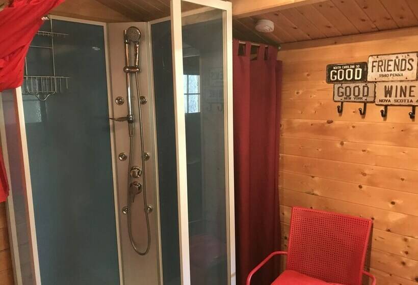 בקתת חדר, Mas De La Pinède Ex Les Arbousiers