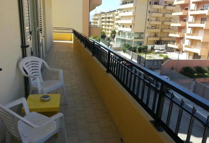 Quarto Triplo Estandar, Villa Miriam
