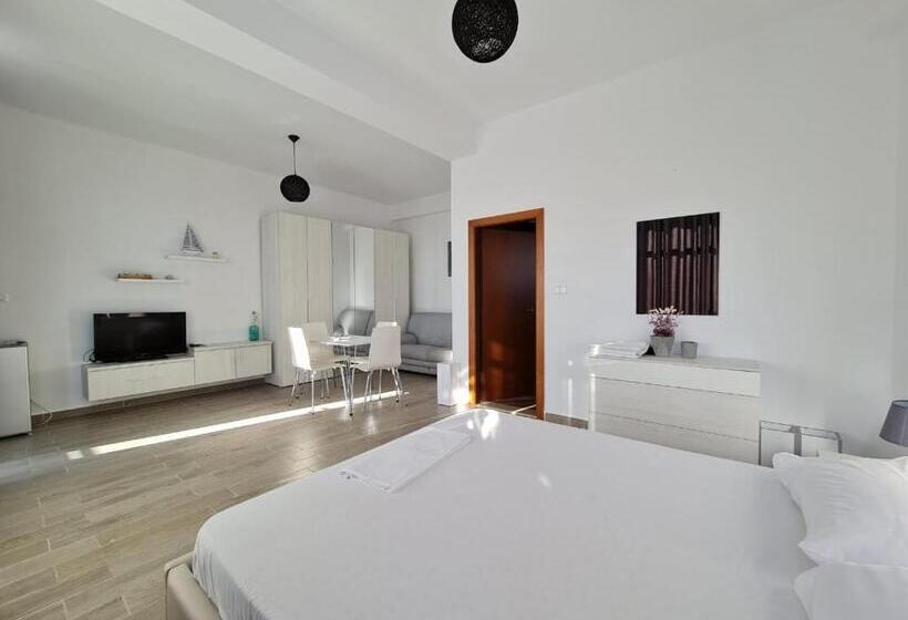 اتاق اکونومی, Hc Hotel & Suites