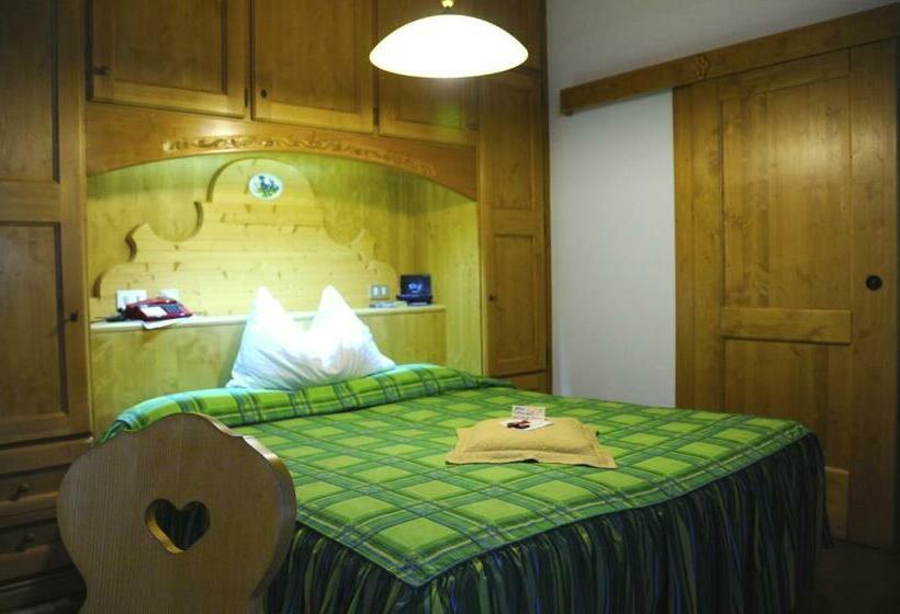Quarto Estandar, Albergo Venezia