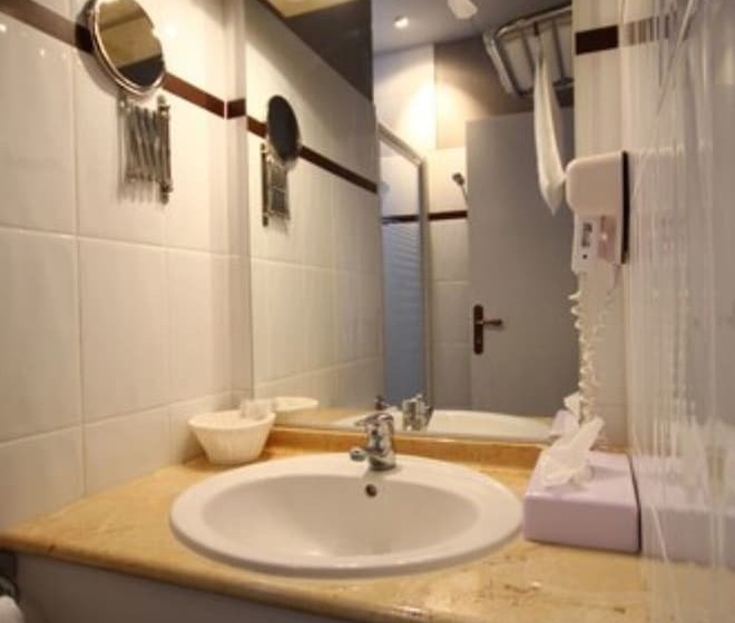 标准间, Hôtel Le Boïate