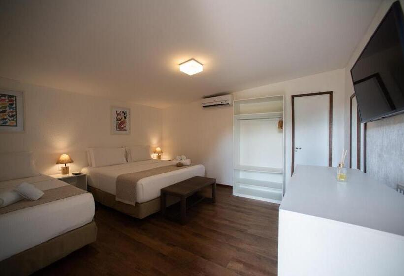 バルコニー付きスタンダードトリプルルーム, Pousada Da Germana