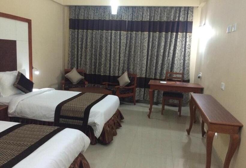 חדר סופריור עם מיטת קינג, The Imperial Bodhgaya