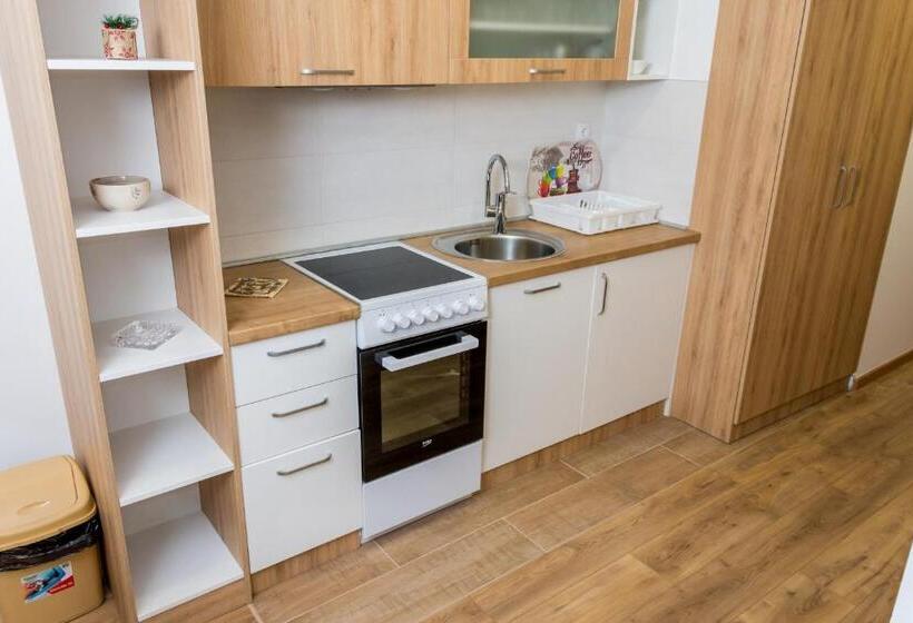 آپارتمان 3 خوابه, Villa San