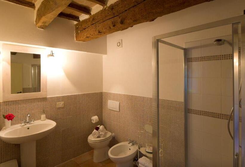 اتاق استاندارد, B&b Cristina