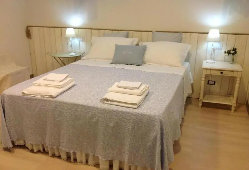 اتاق اکونومی, B&b Sottocoperta