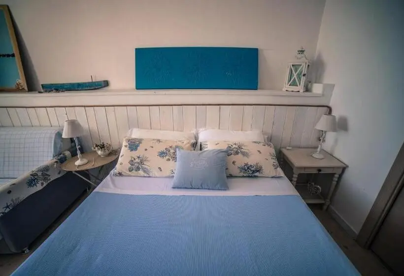 اتاق استاندارد با چشمانداز دریا, B&b Sottocoperta
