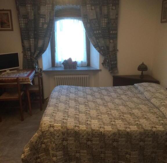 חדר סטנדרט לשלושה, Affittacamere L'abri