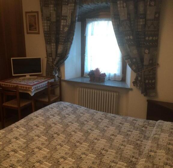 חדר סטנדרט לשלושה, Affittacamere L'abri