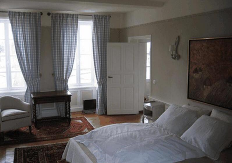 Номер Стандарт, Chambres D Hôtes Le Petit Sully