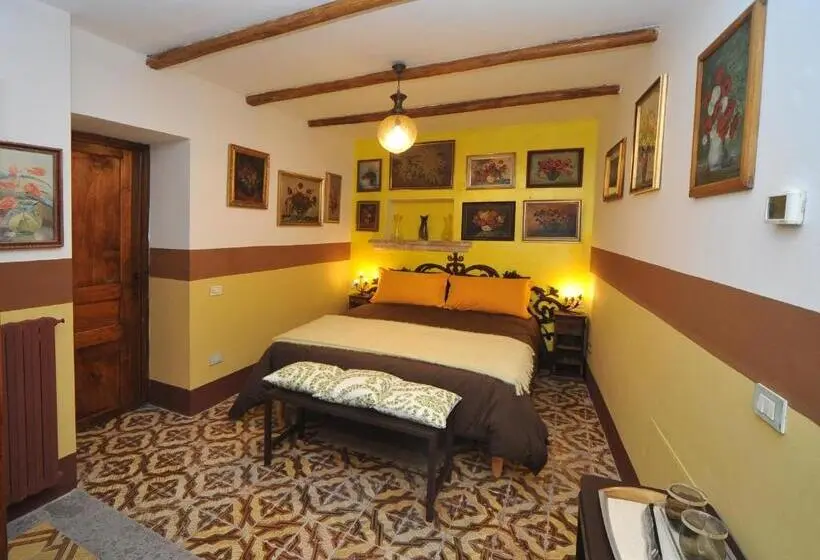 Standard Kolmen Hengen Huone, La Canonica Dei Fiori   Anna Fendi Country House