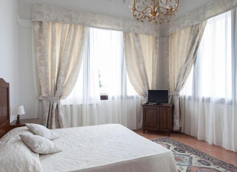 ビラホテル１ベッドルーム, Villa Cristina