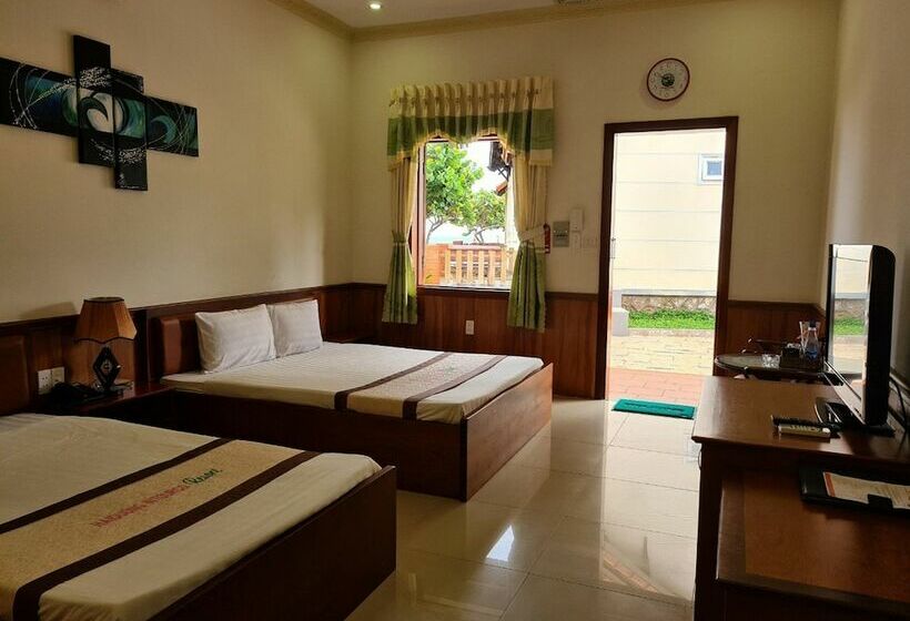 اتاق سوپریور سه تخته, Hai Duong Intourco Resort, Vung Tau