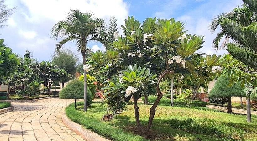 اتاق لوکس با چشمانداز باغ, Hai Duong Intourco Resort, Vung Tau
