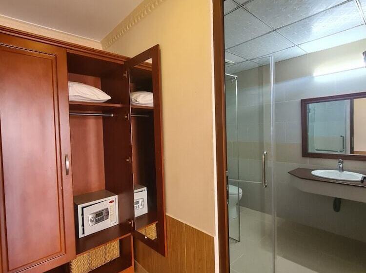 اتاق لوکس با چشم‌انداز باغ, Hai Duong Intourco Resort, Vung Tau
