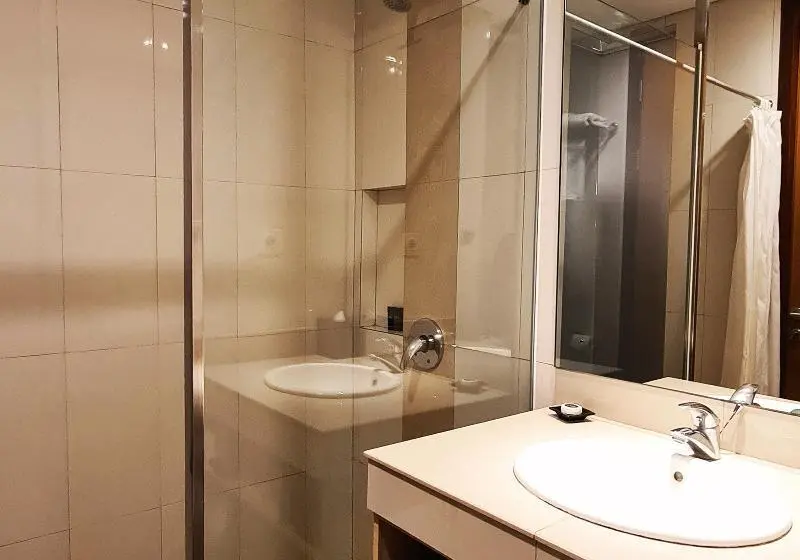 اتاق استاندارد, Airport Hotel Olive & Blue