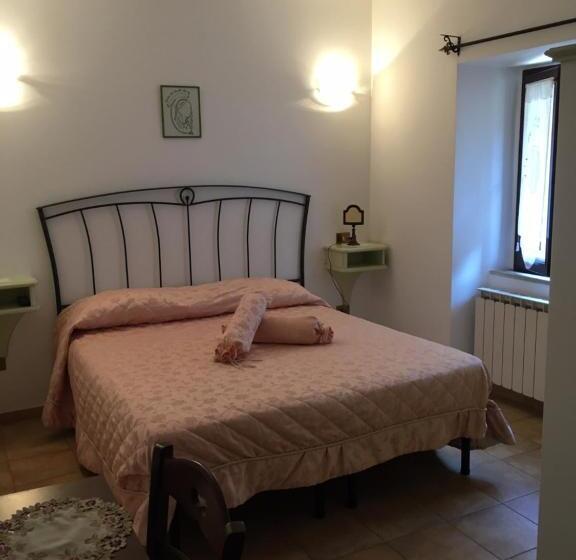 اتاق استاندارد چهار تخته, Albergo Andromeda