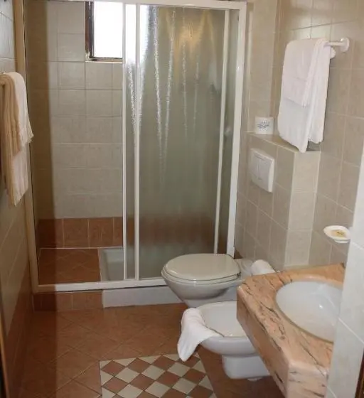 スタンダードルーム, Albergo Ristorante Punta Dell'est