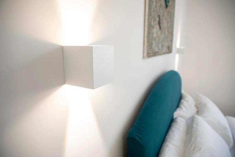 اتاق استاندارد سه نفره, Calligraphy Greenway