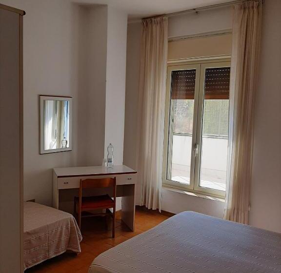 דירת שני חדרים, Conca D Oro