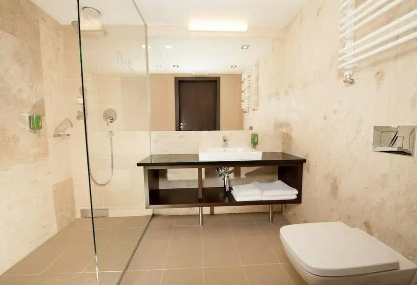 اتاق استاندارد, Desilva Premium Poznań