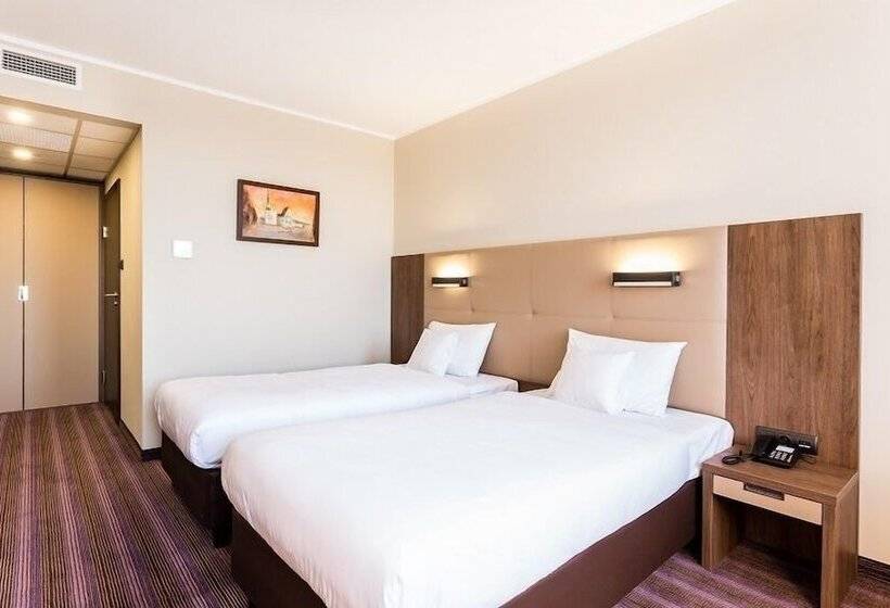 Номер Стандарт, Desilva Premium Poznań