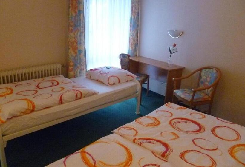 베이직 3인 룸, Gasthof Zwilling