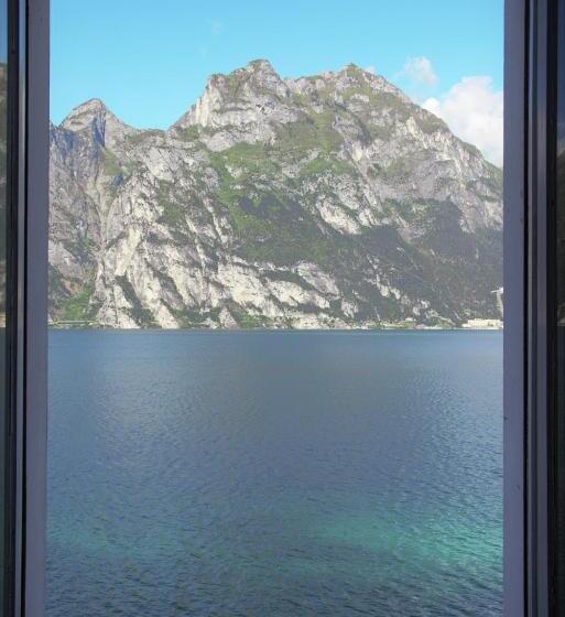 Tóra Néző Standard Szoba, Paradiso Conca D Oro