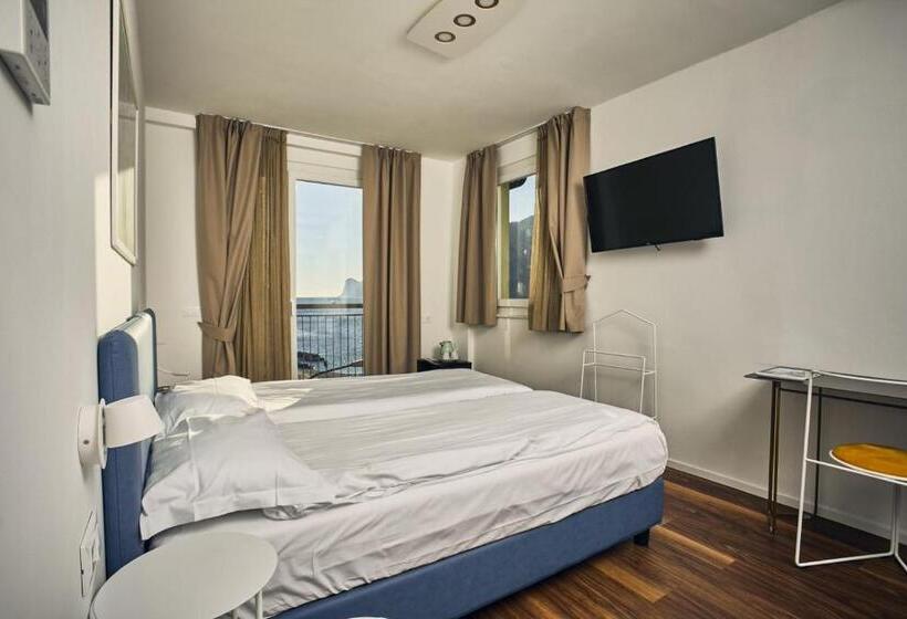 Quarto Estandar com Sacada, Paradiso Conca D Oro