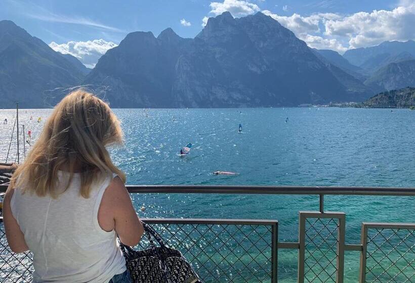 Standard Szoba King Size Bed, Paradiso Conca D Oro