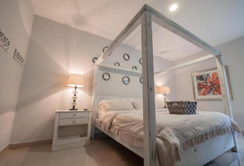 חדר דלוקס, Pz Country Club & Conference Center