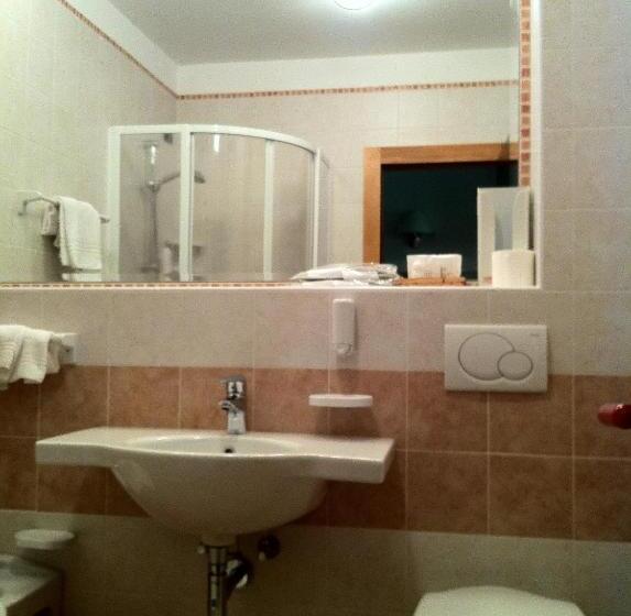 חדר סטנדרט, Regent's