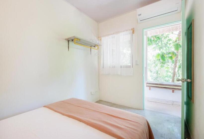 חדר בסיסי חדר אמבטיה משותף, Selina Manuel Antonio   Hostel