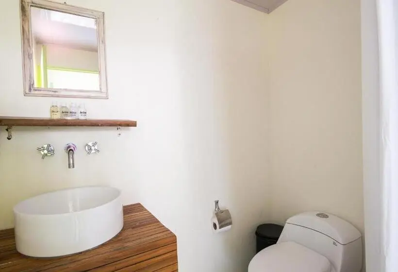 スタンダードルーム, Selina Manuel Antonio   Hostel