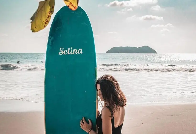 浴室共有ベーシックルーム, Selina Manuel Antonio   Hostel