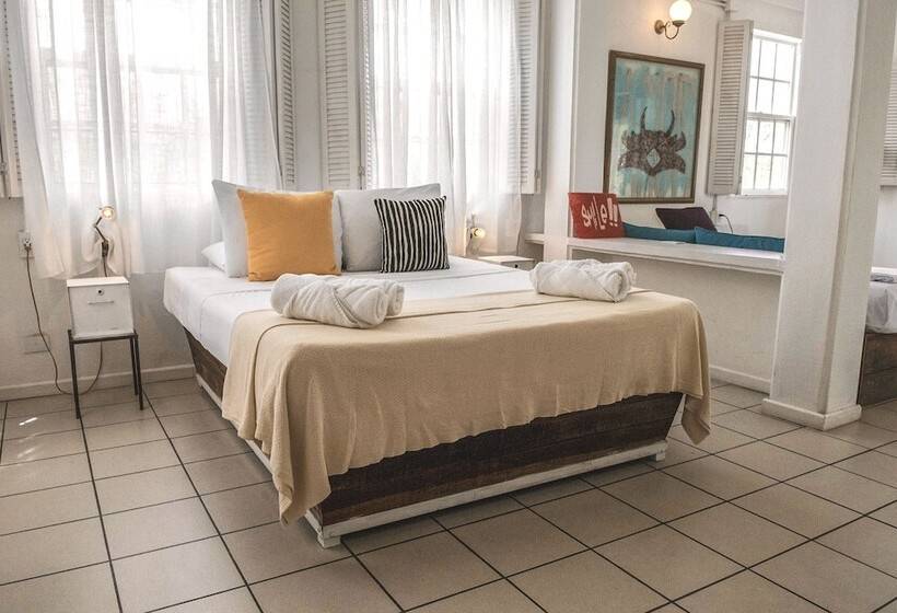 סוויטה, Selina Manuel Antonio   Hostel