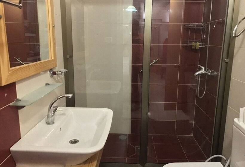 اتاق استاندارد یک نفره, Signature Suite   Al Zahra Towers