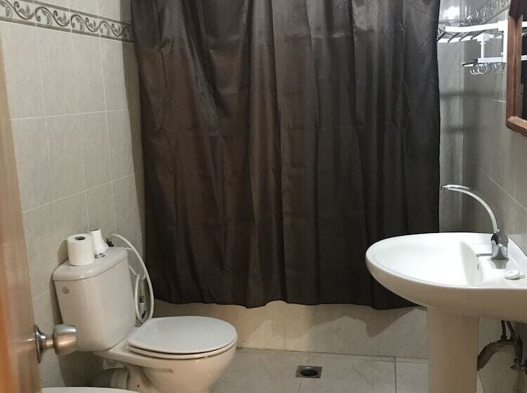 سوئیت 2 خوابه, Signature Suite   Al Zahra Towers