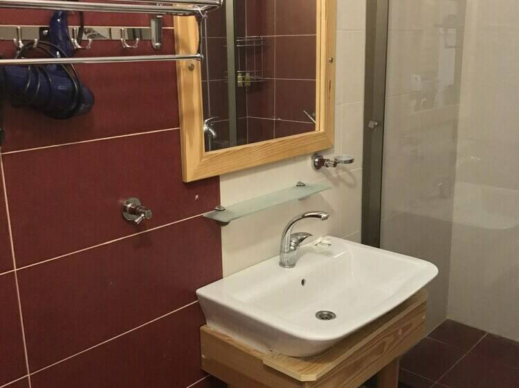 اتاق استاندارد, Signature Suite   Al Zahra Towers