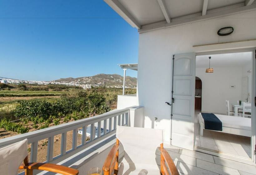 Quarto Deluxe, Ktima Bianco